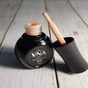 VNA Nude 03