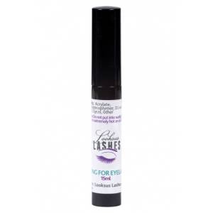 Mascara Coating Eyelashes